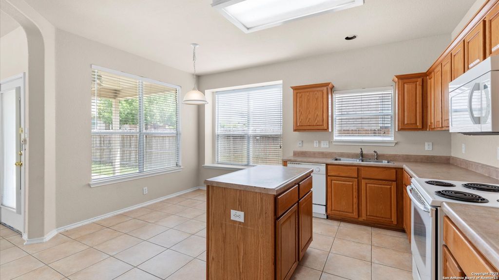 Photo of 128 Pilot, Cibolo, TX 78108 (MLS # 1920781)