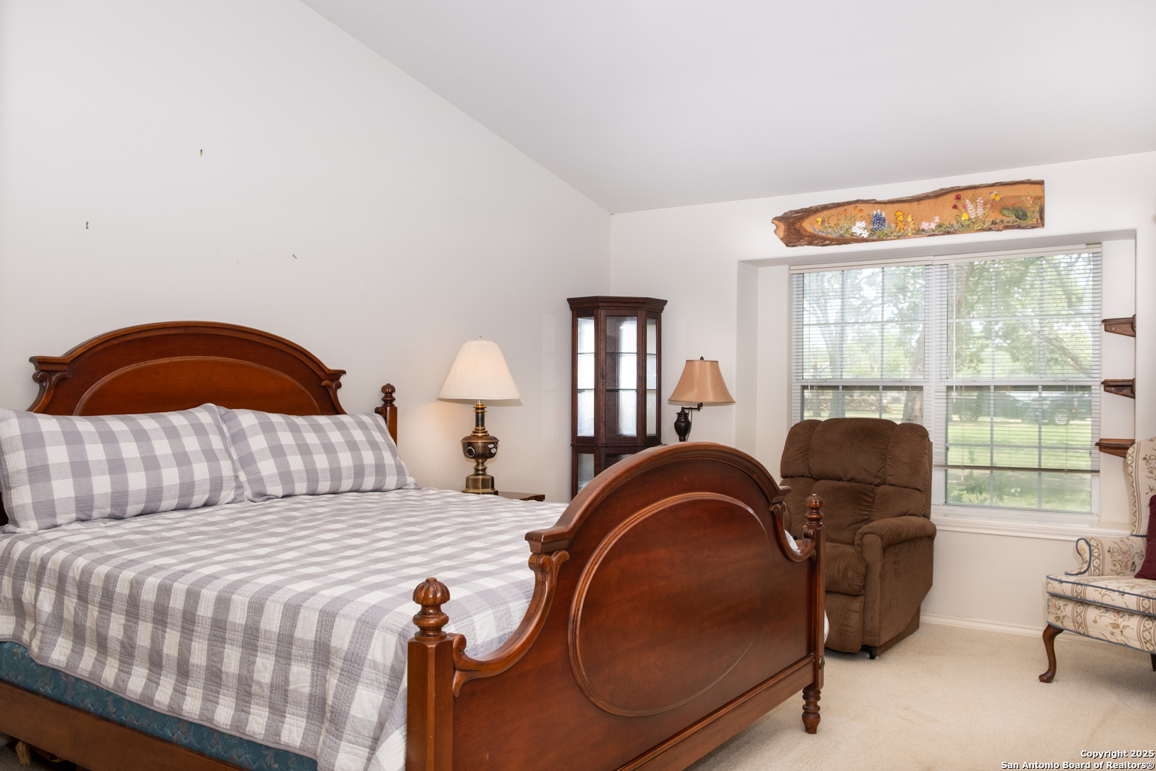 309 E Oak Wood Rd