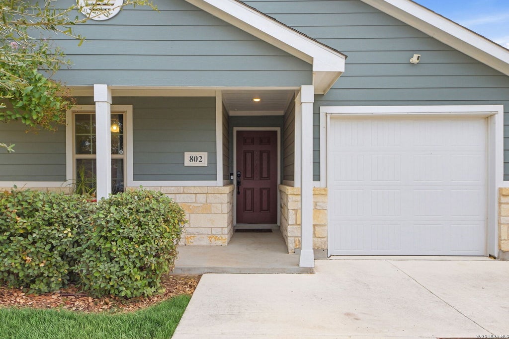 Photo of 802 Hickory Trail, San Antonio, TX 78245 (MLS # 2018145)