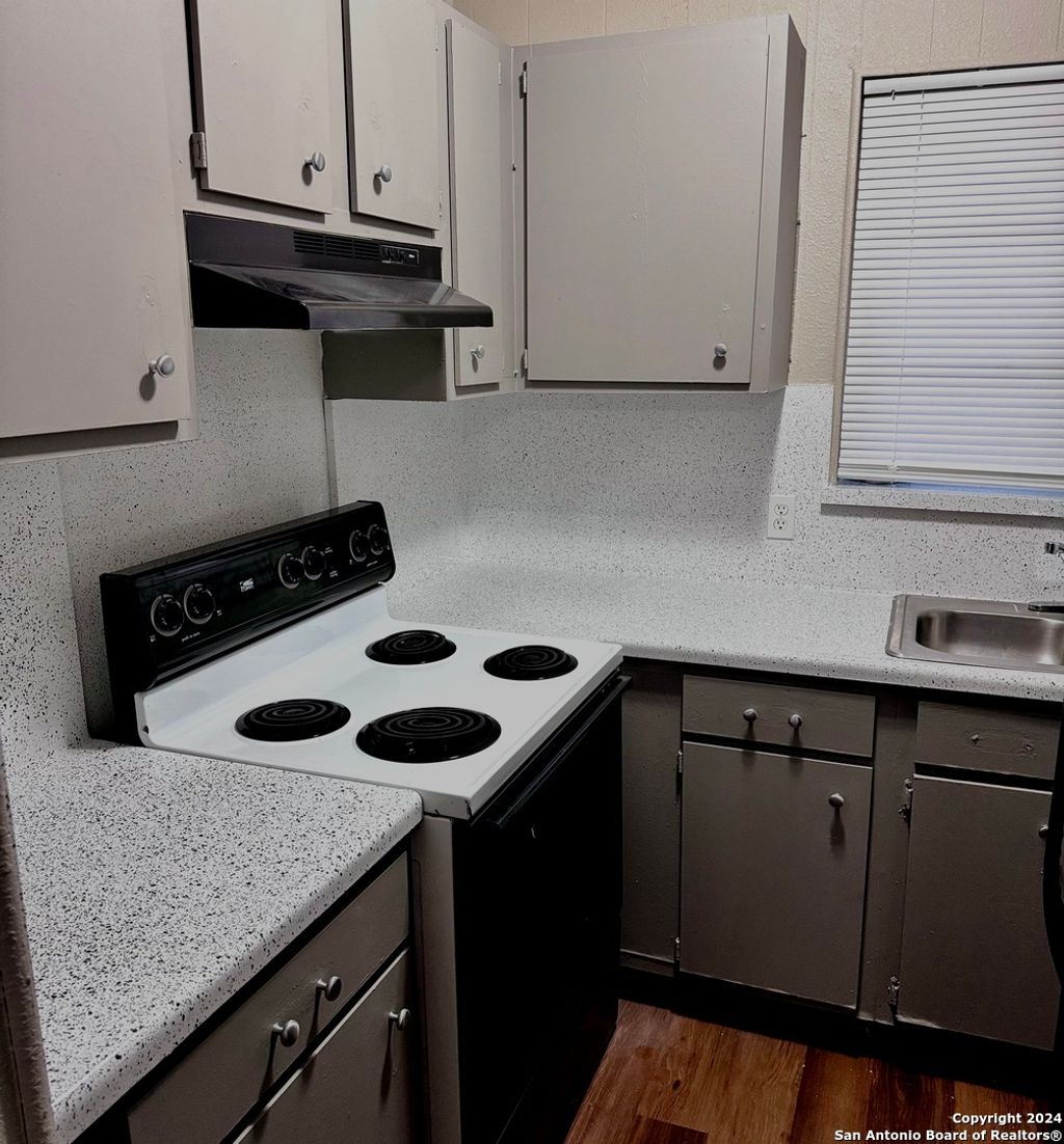 Photo of 7923 Donore 21 #21, San Antonio, TX 78229 (MLS # 1926062)