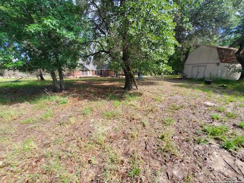 A home in Floresville