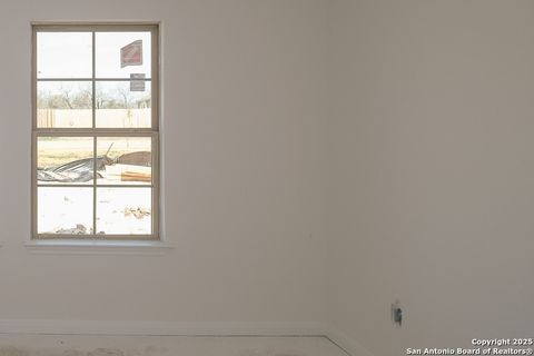 A home in Floresville