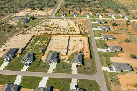 A home in Floresville