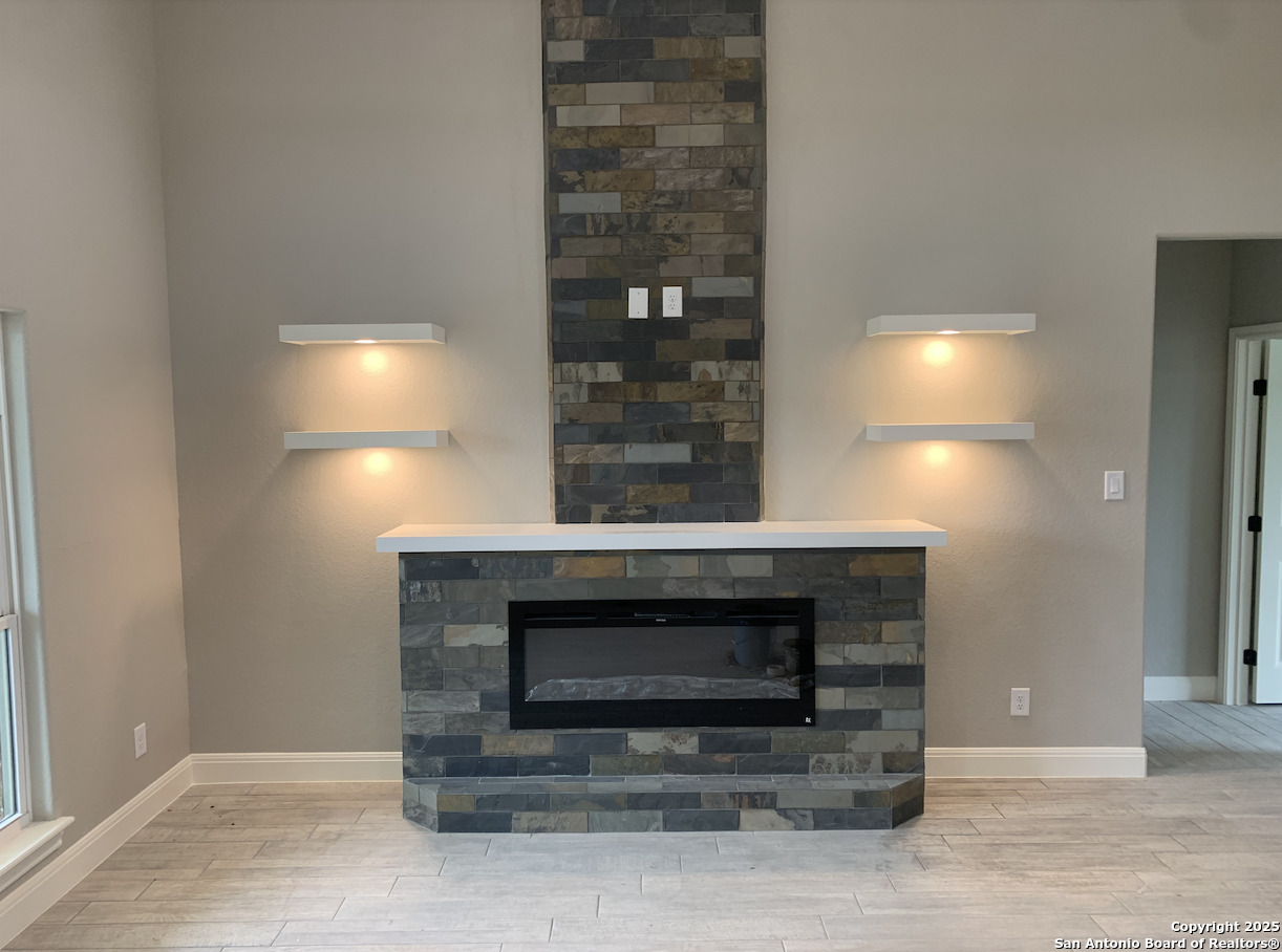 109 W Magnolia Cir