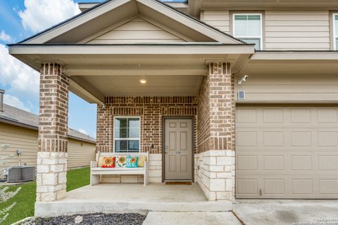 A home in Floresville