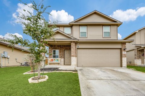 A home in Floresville