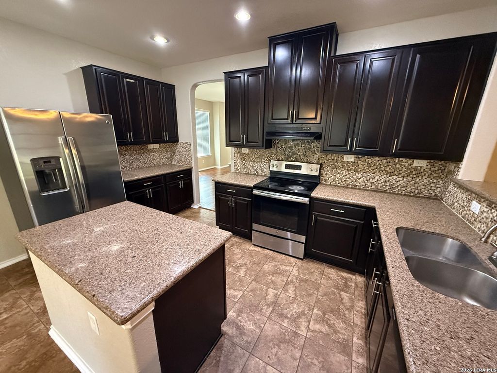 Photo of 4523 Orchard Rim, San Antonio, TX 78259 (MLS # 1951063)