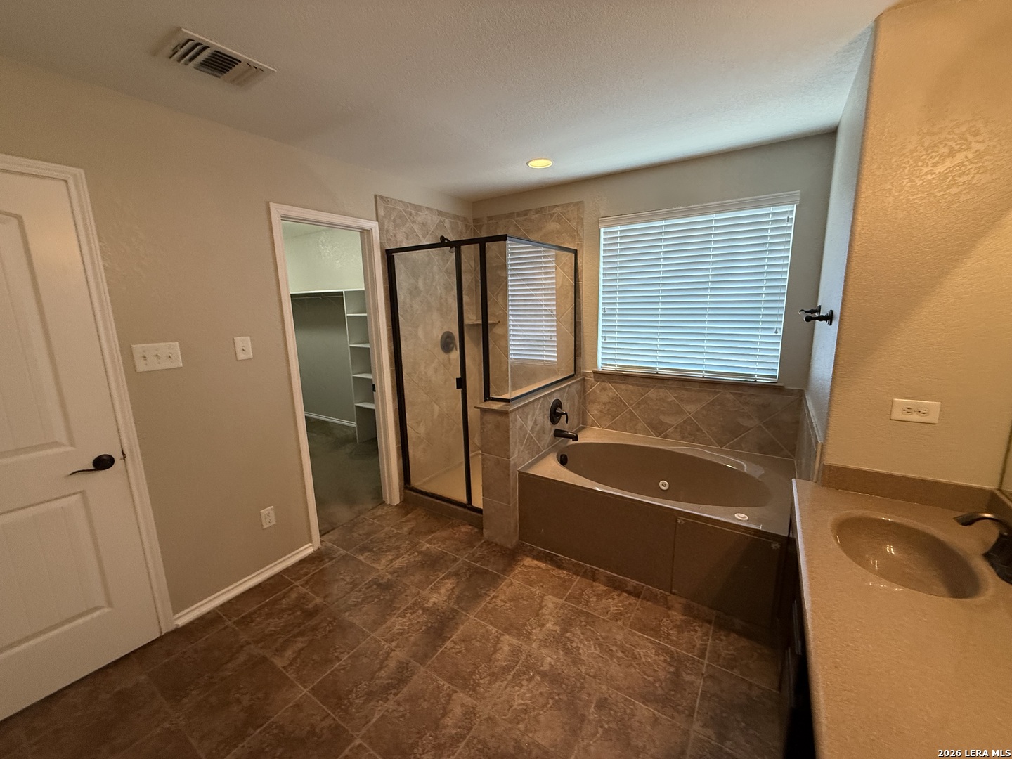 Search 4523 Orchard Rim