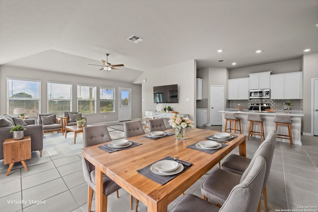 Photo of 2817 Sun Bayou, Seguin, TX 78155 (MLS # 1908723)