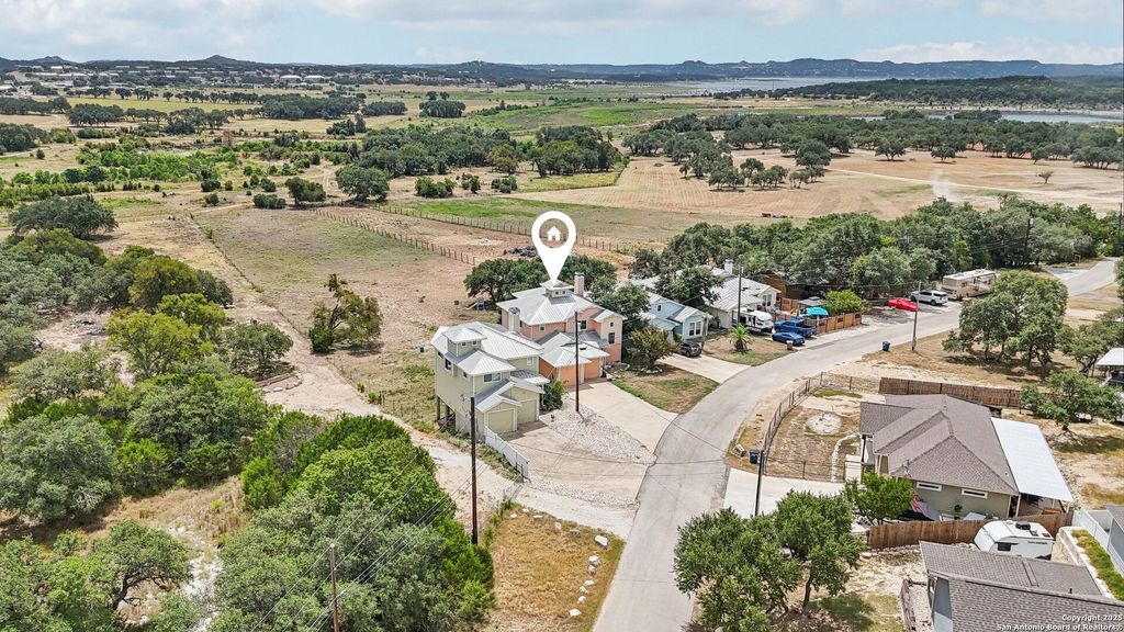 Photo of 1477 Lavaca, Canyon Lake, TX 78133 (MLS # 1896429)