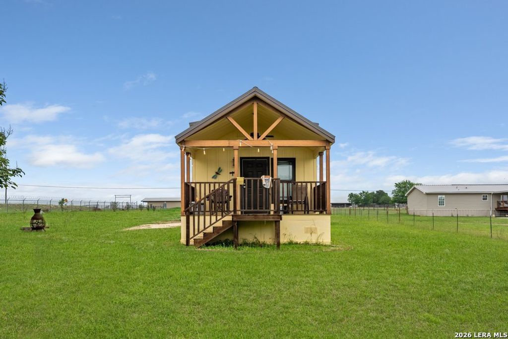 Photo of 2691 Leissner School, Seguin, TX 78155 (MLS # 1964058)