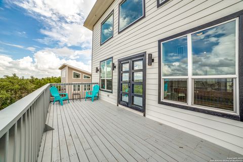 A home in Canyon Lake