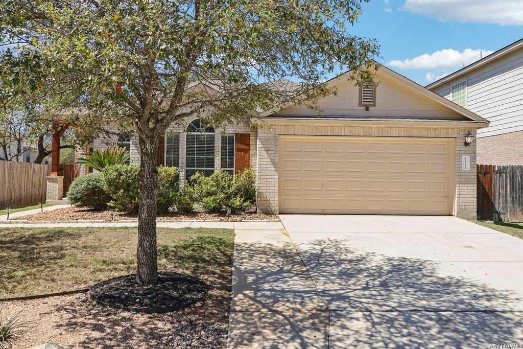 Photo of 10723 Kobort, Helotes, TX 78023 (MLS # 1951392)