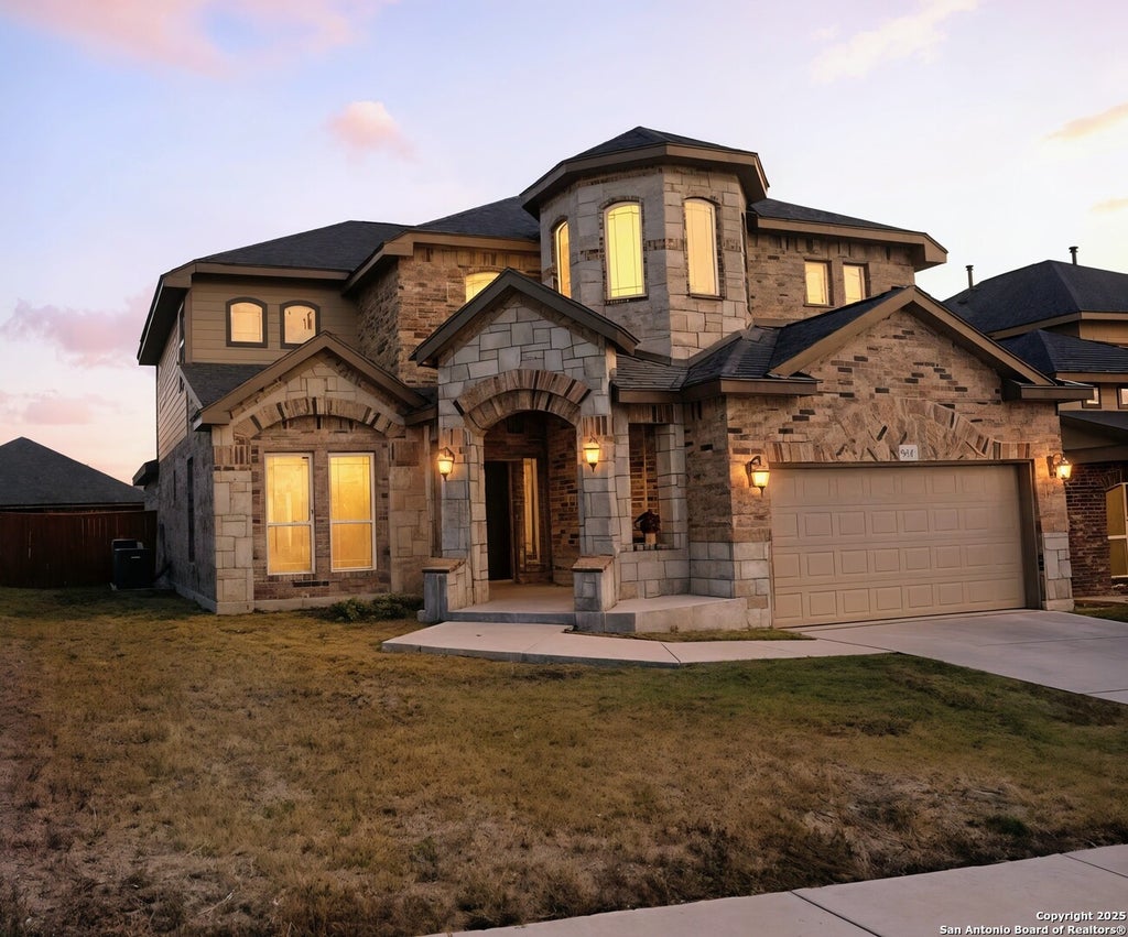Photo of 5014 THYMUS DR, San Antonio, TX 78245 (MLS # 2023978)