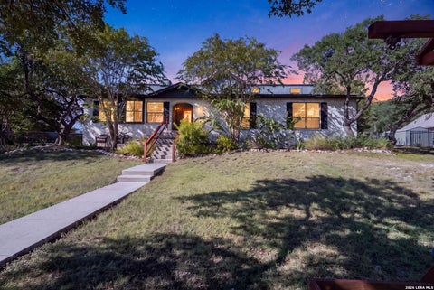 Photo of 9915 Scenic Hills Dr, San Antonio, TX 78255 (MLS # 2017120)