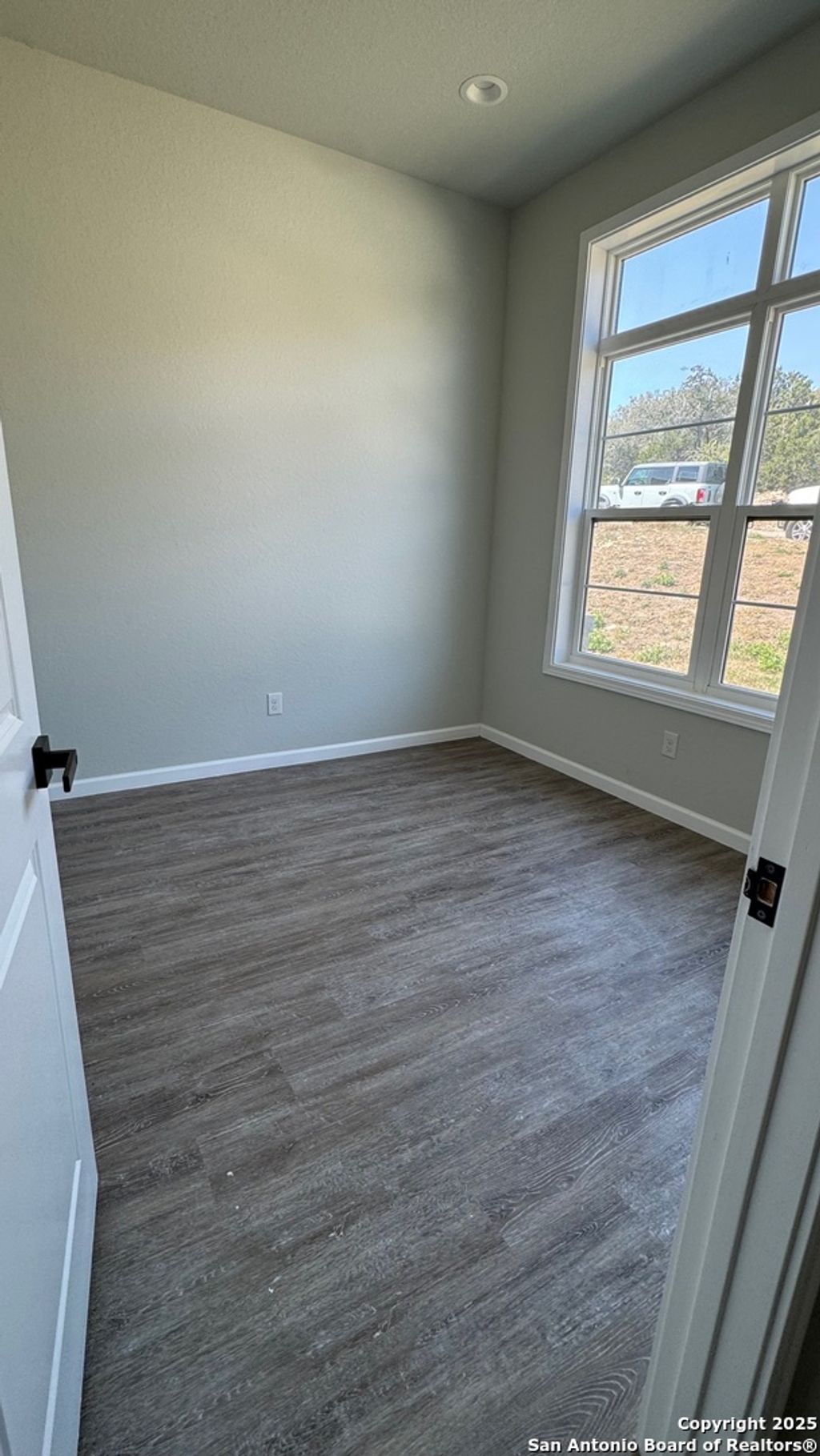 Photo of 23438 N Seven Winds, San Antonio, TX 78258 (MLS # 1911963)