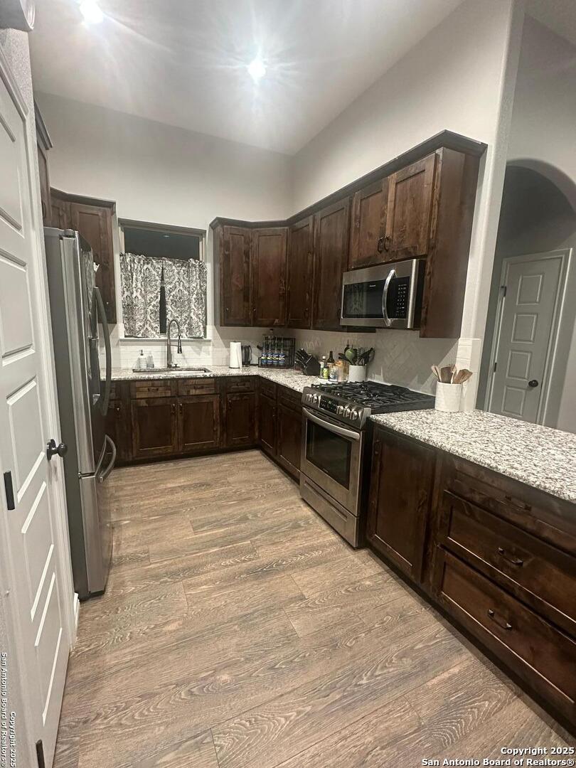 1712 Vista View