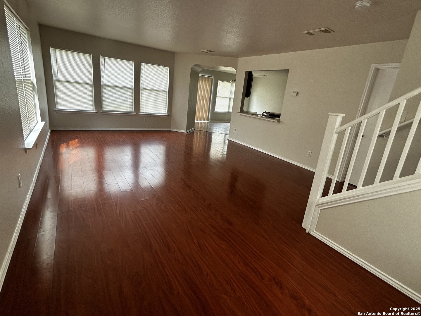9042 twinceek Farm