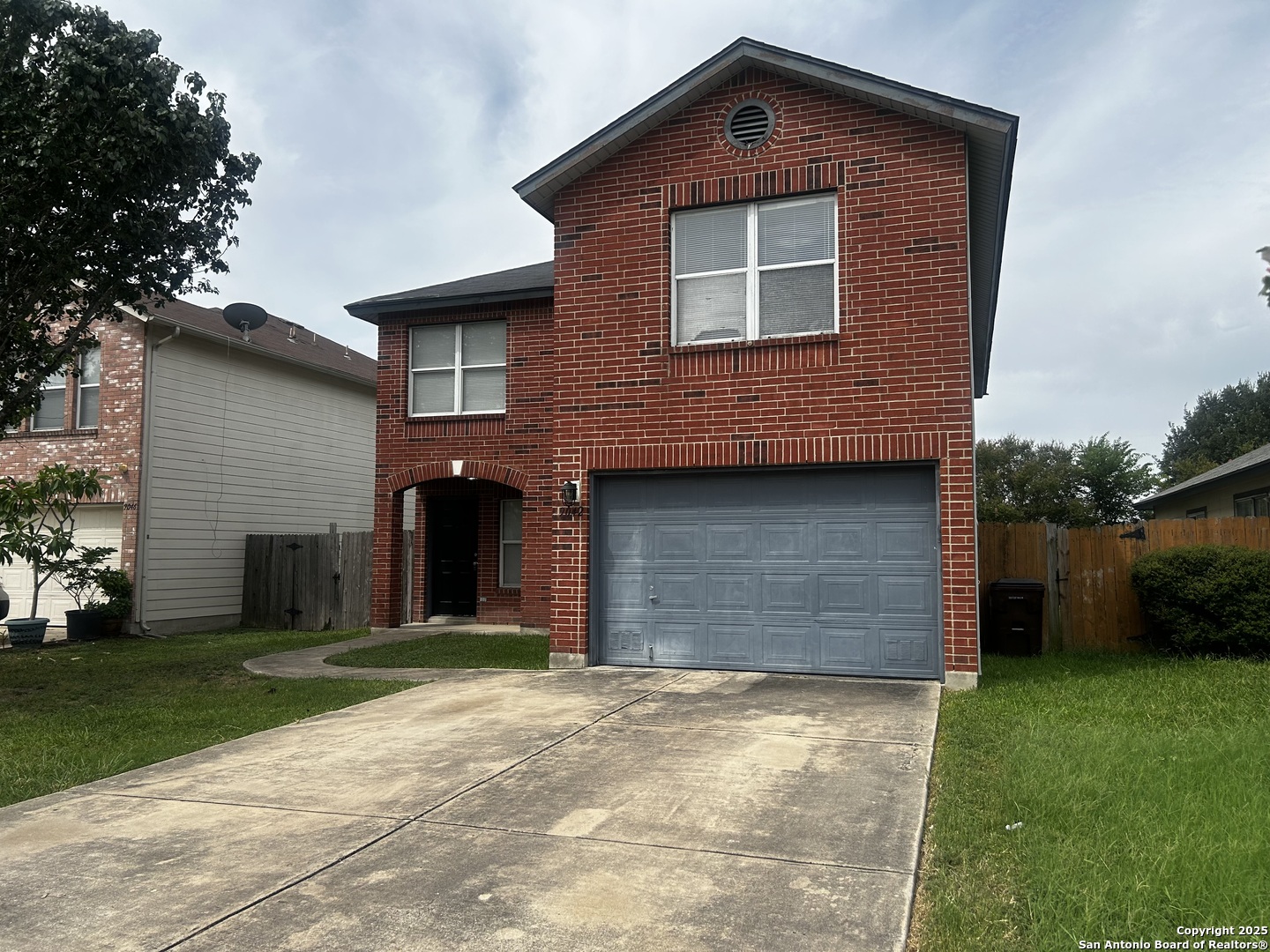 9042 twinceek Farm