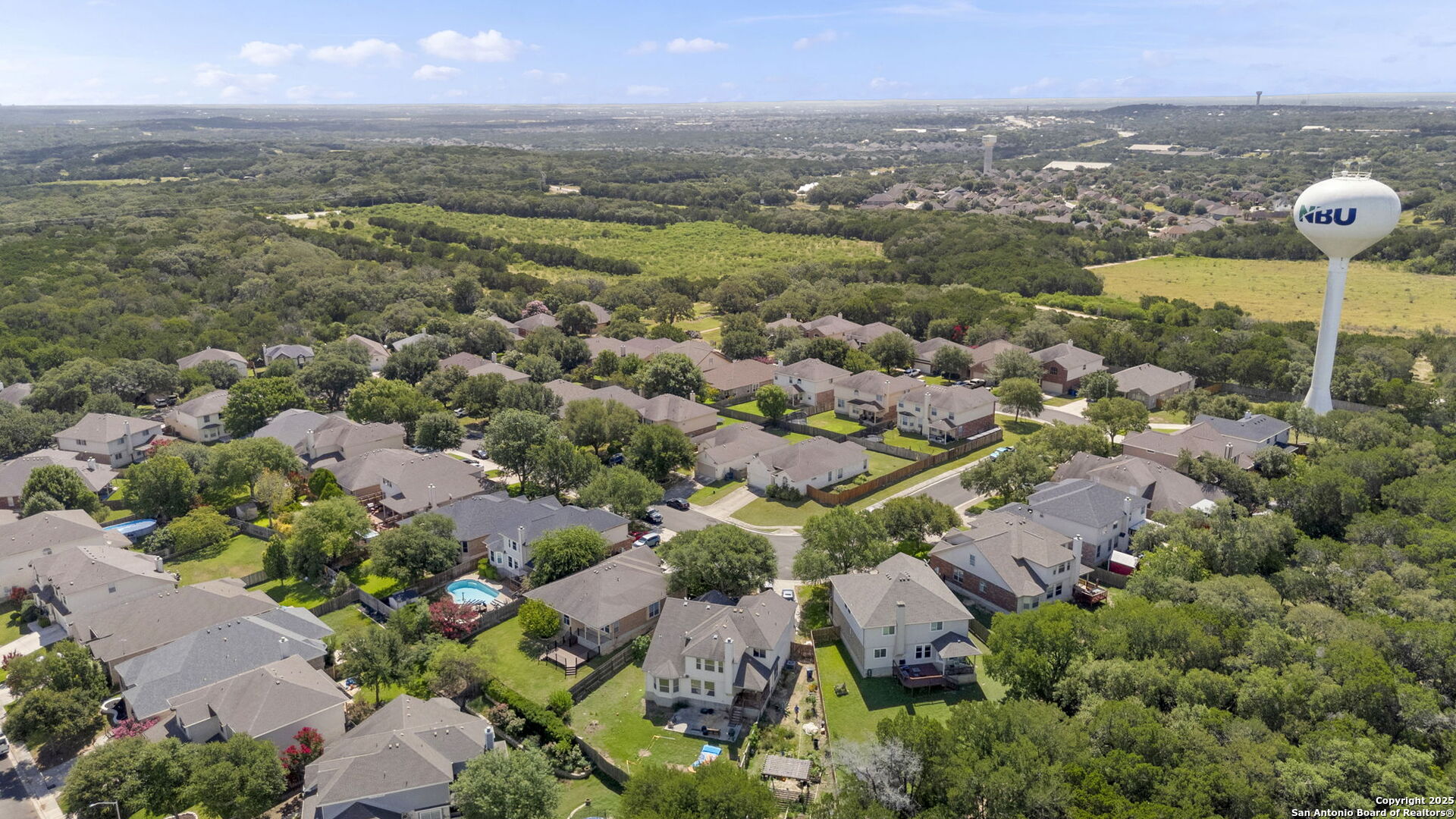665 La Bahia Loop