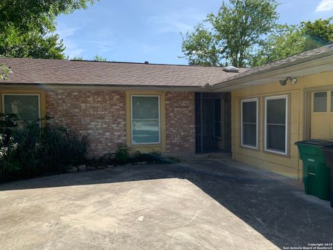 13915 Anchorage Hill San Antonio TX 78217