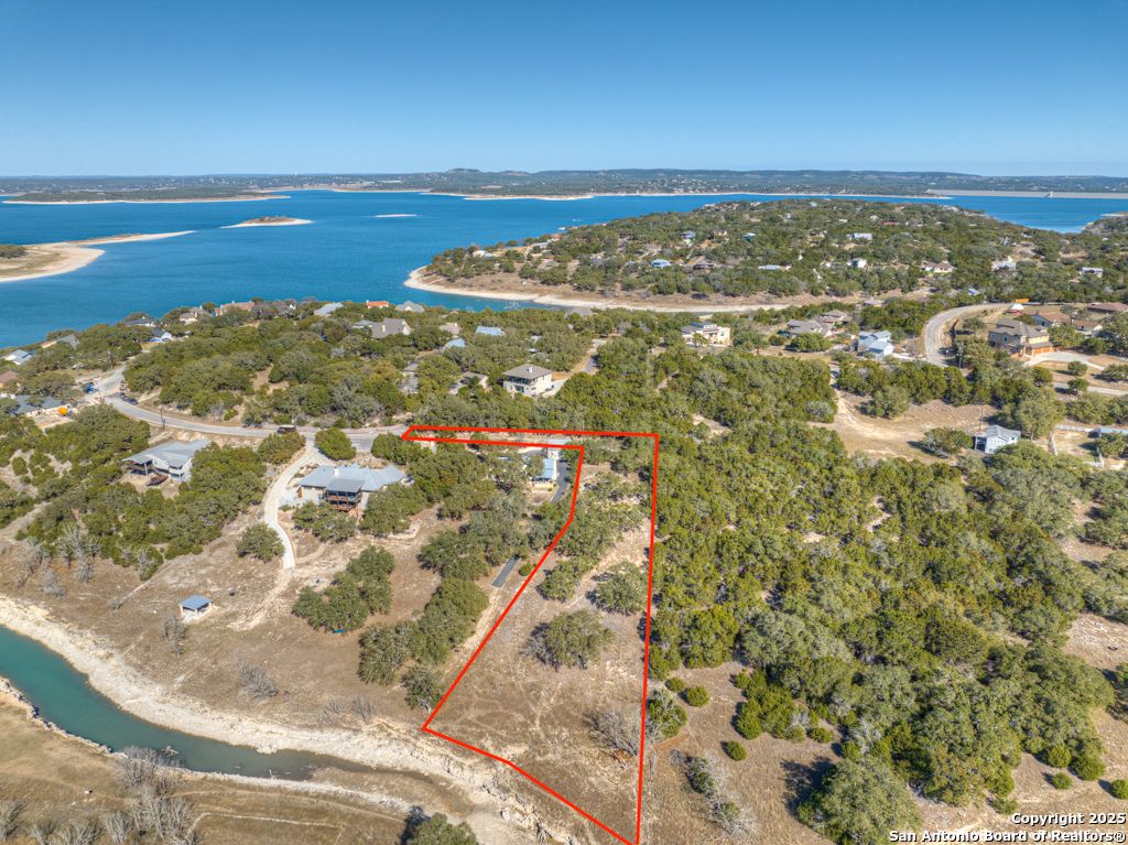 Photo of 995 Five Oaks, Canyon Lake, TX 78133 (MLS # 1869631)
