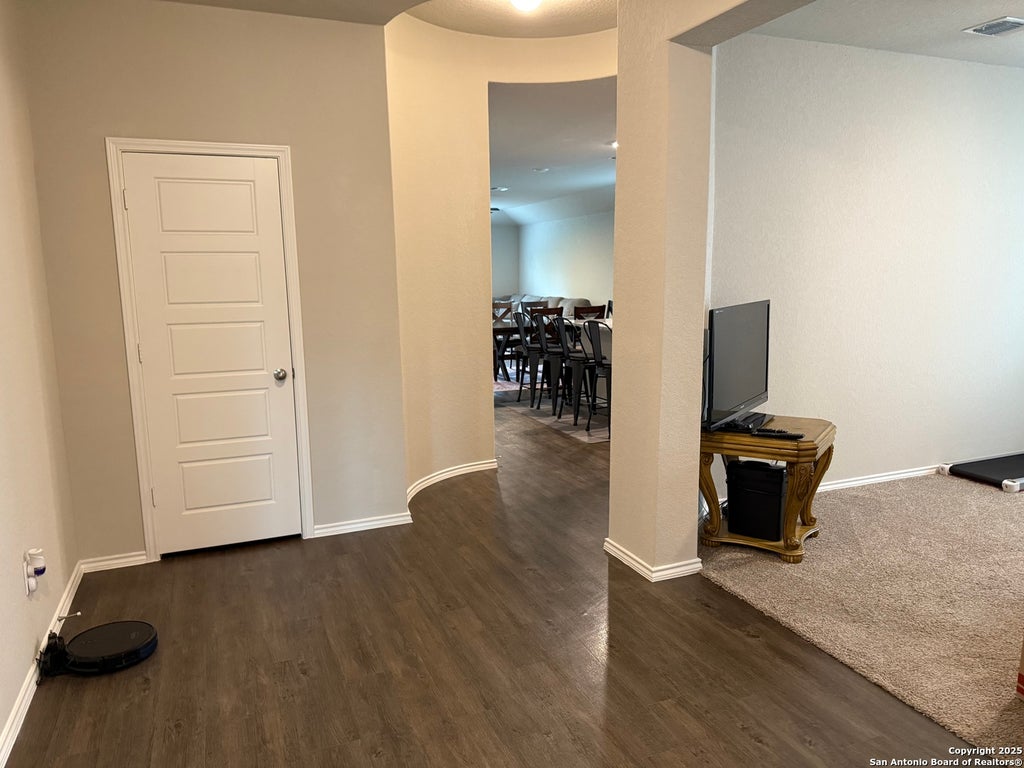 Photo of 6874 Comanche Cougar, San Antonio, TX 78233 (MLS # 1872770)