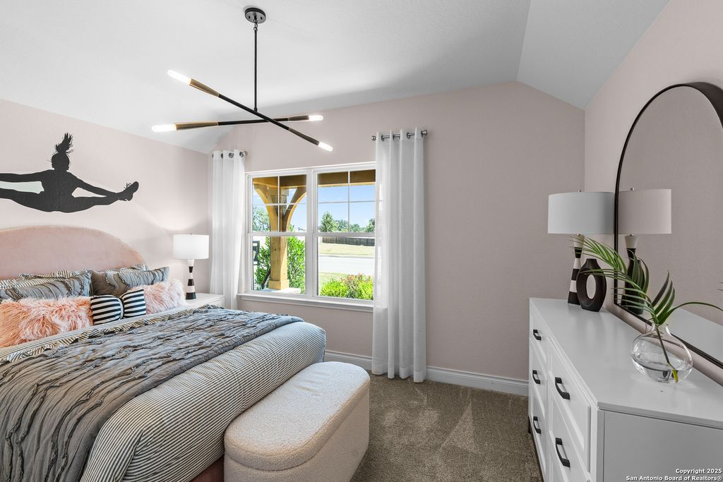 Photo of 113 Farming Grove, San Antonio, TX 78006 (MLS # 1924479)