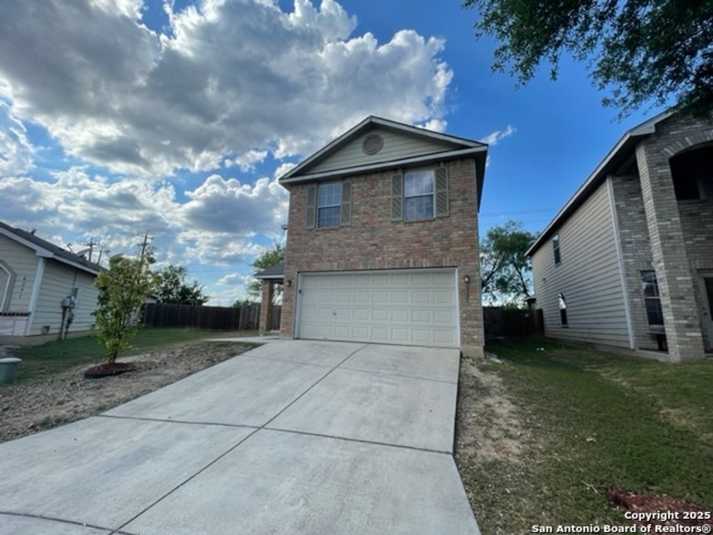 Photo of 6227 Pepperdine Bay, San Antonio, TX 78249 (MLS # 1924035)