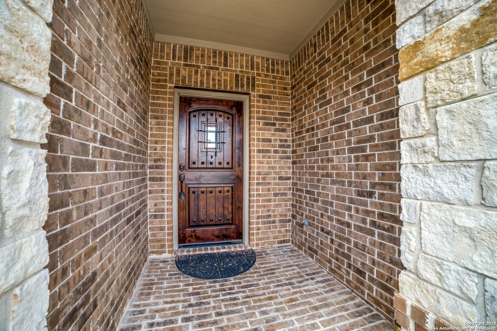 Photo of 2514 Ladera Bend, San Antonio, TX 78261 (MLS # 1990975)