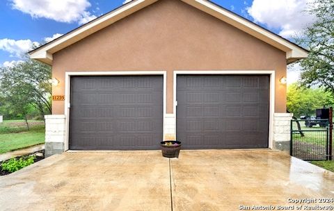 A home in Helotes