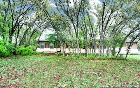 A home in Helotes