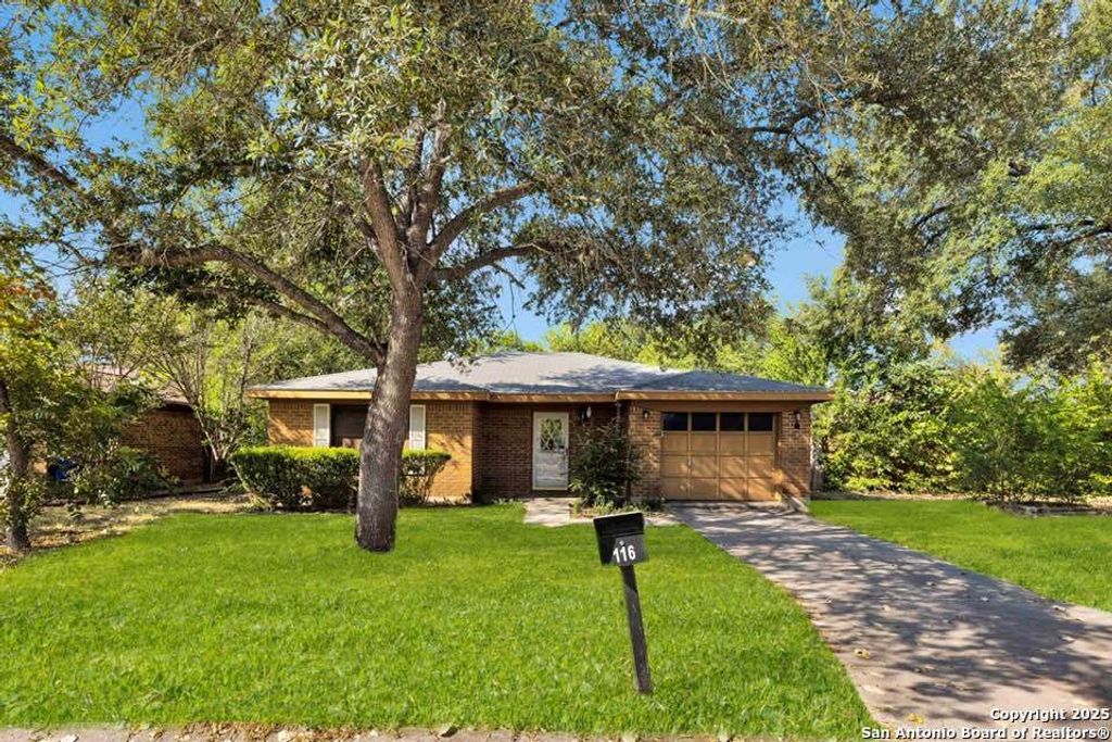 Photo of 116 APACHE CIR TX, Cibolo, TX 78108 (MLS # 1914745)