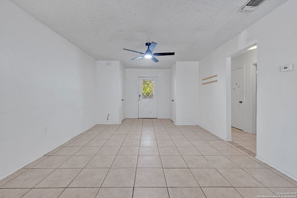 Photo of 116 APACHE CIR TX, Cibolo, TX 78108 (MLS # 1914745)