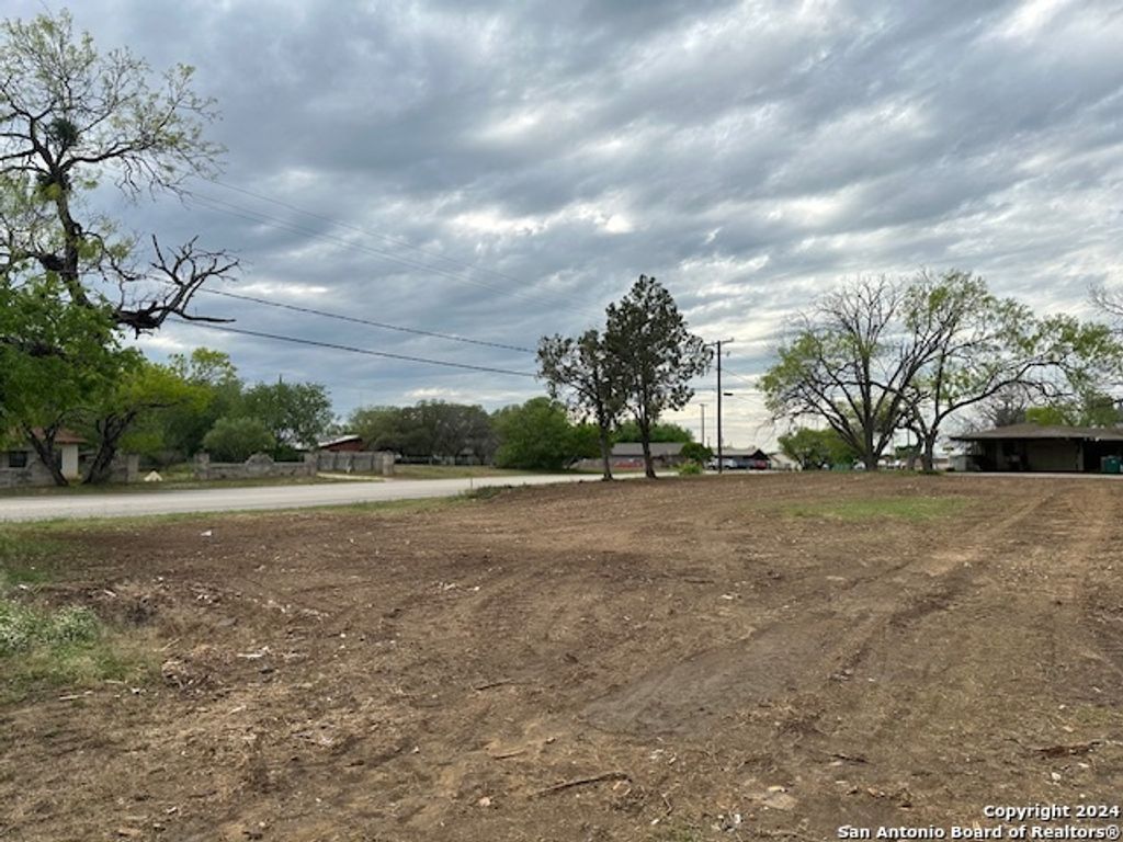 View Dowdy Real Estate, LLC's Homes for Sale Dowdy Real Estate, LLC