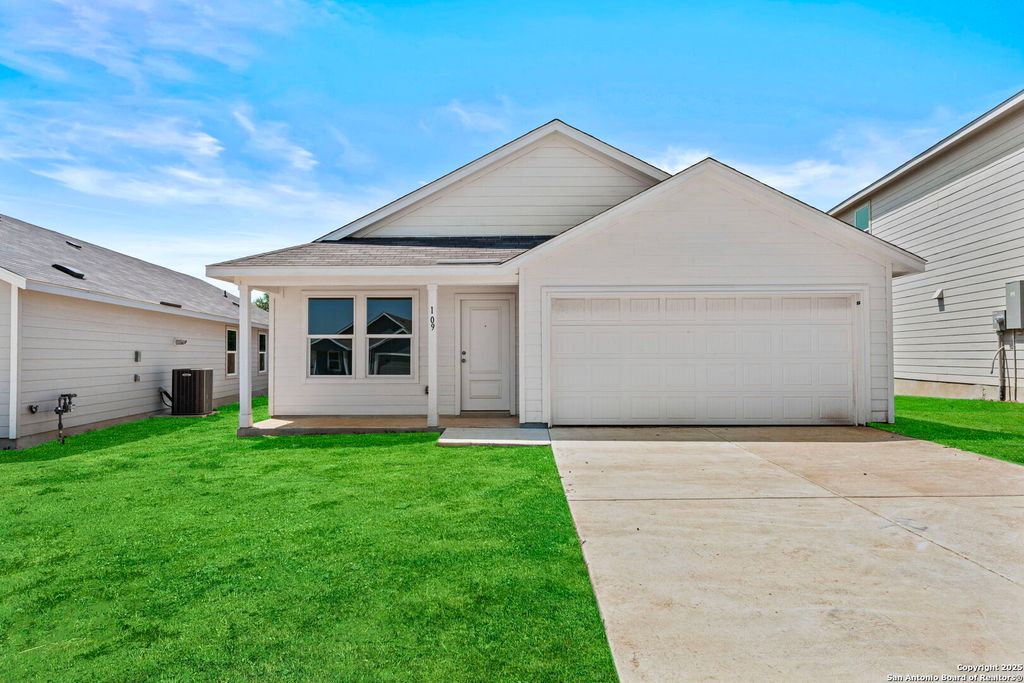 Photo of 109 Autumn Trail, Floresville, TX 78114 (MLS # 1896378)