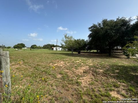 A home in Floresville