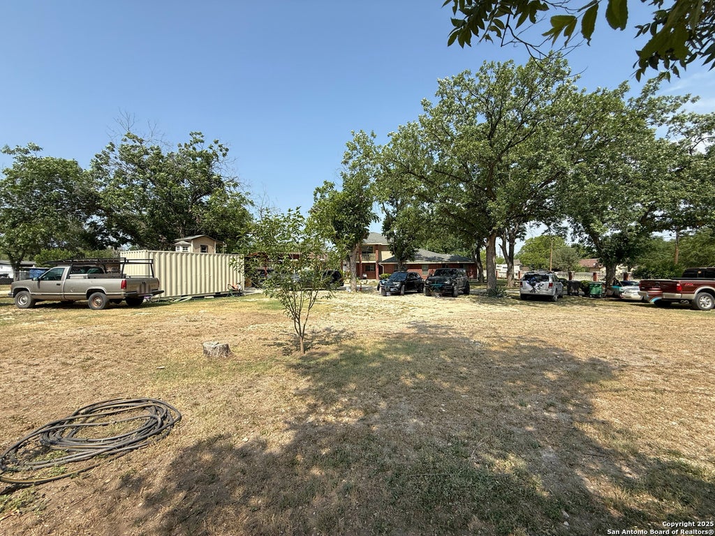 Photo of 710 W Baetz BLVD 1, San Antonio, TX 78221 (MLS # 1893765)