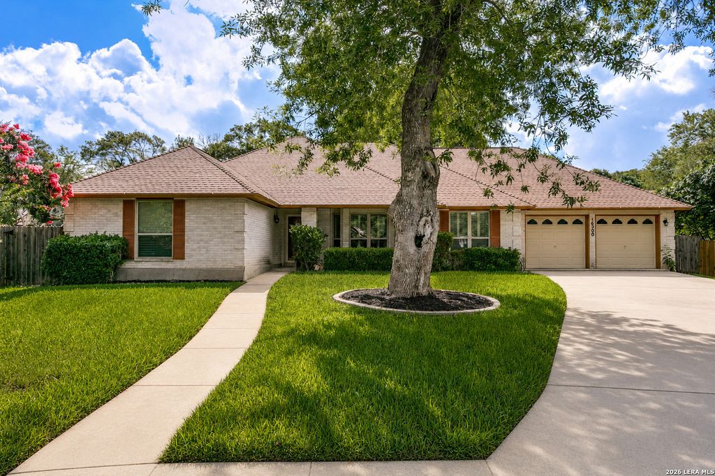 Photo of 16200 Silver Spur, San Antonio, TX 78232 (MLS # 1964410)