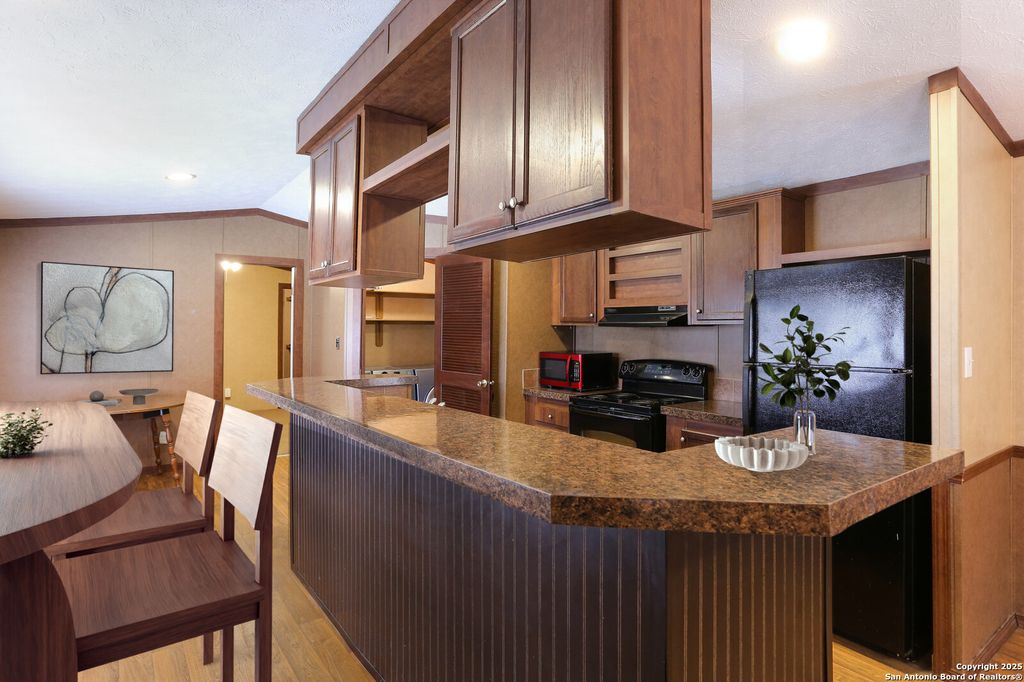 Photo of 385 W County Road 5719, Devine, TX 78016 (MLS # 1848023)