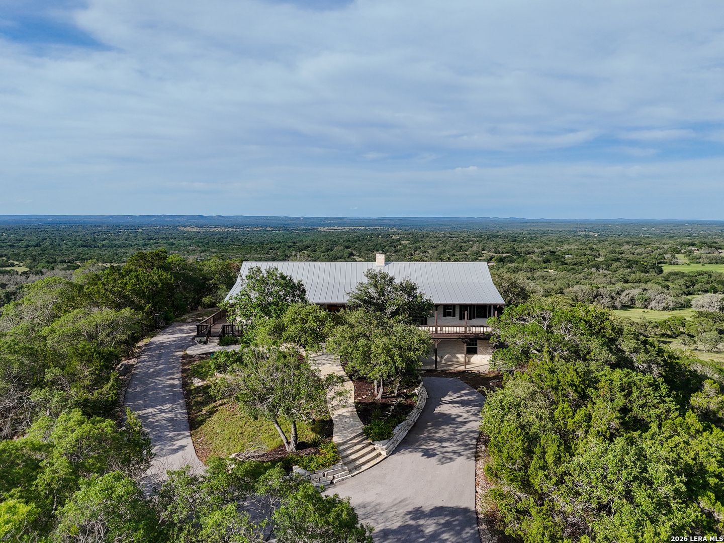 26 SEEWALD RD