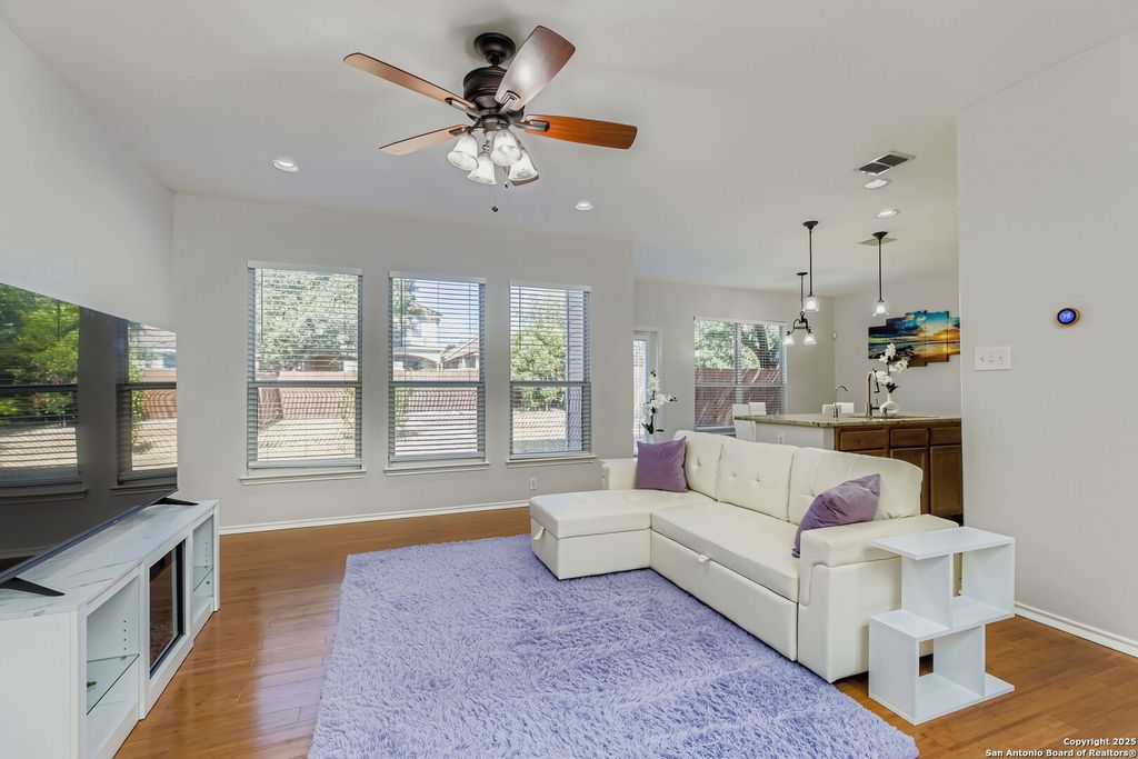 Photo of 25519 Echo Springs, San Antonio, TX 78260 (MLS # 1891234)