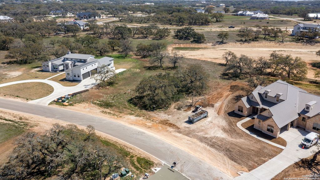 Photo of 979 Maximino Ridge, Bulverde, TX 78163 (MLS # 1952074)