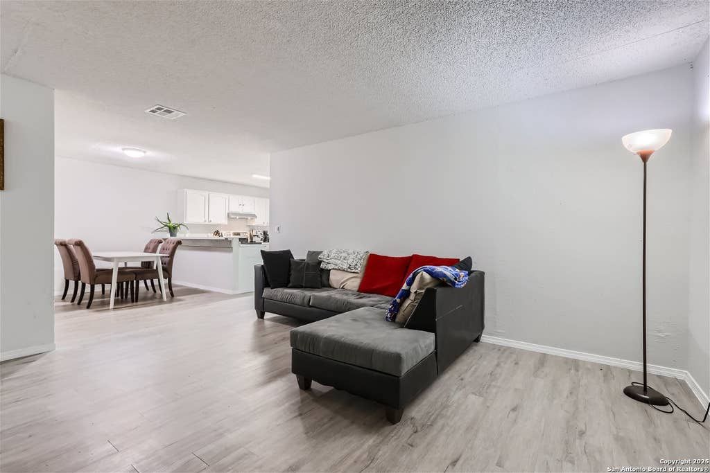 Photo of 6829 Oldham, San Antonio, TX 78239 (MLS # 1973233)