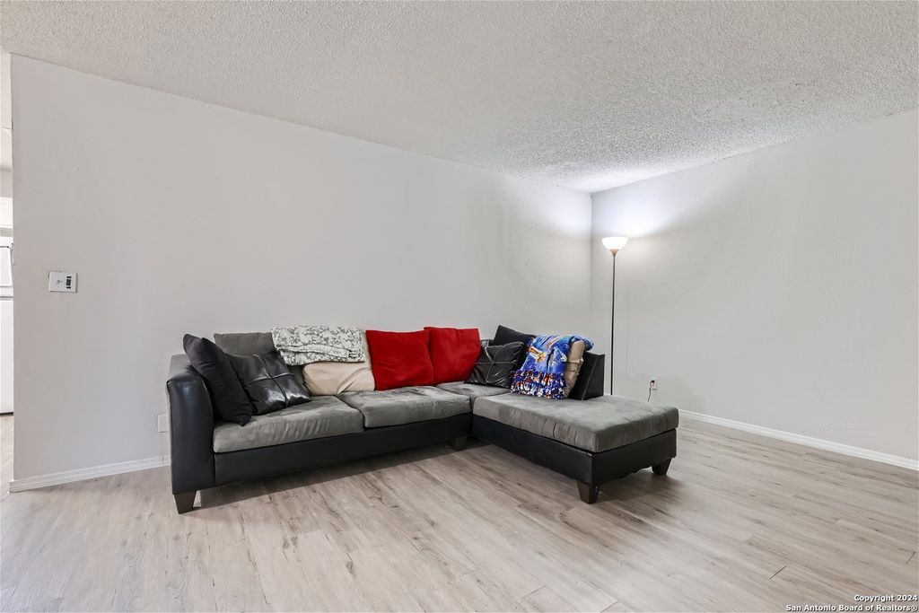 Photo of 6829 Oldham, San Antonio, TX 78239 (MLS # 1973233)
