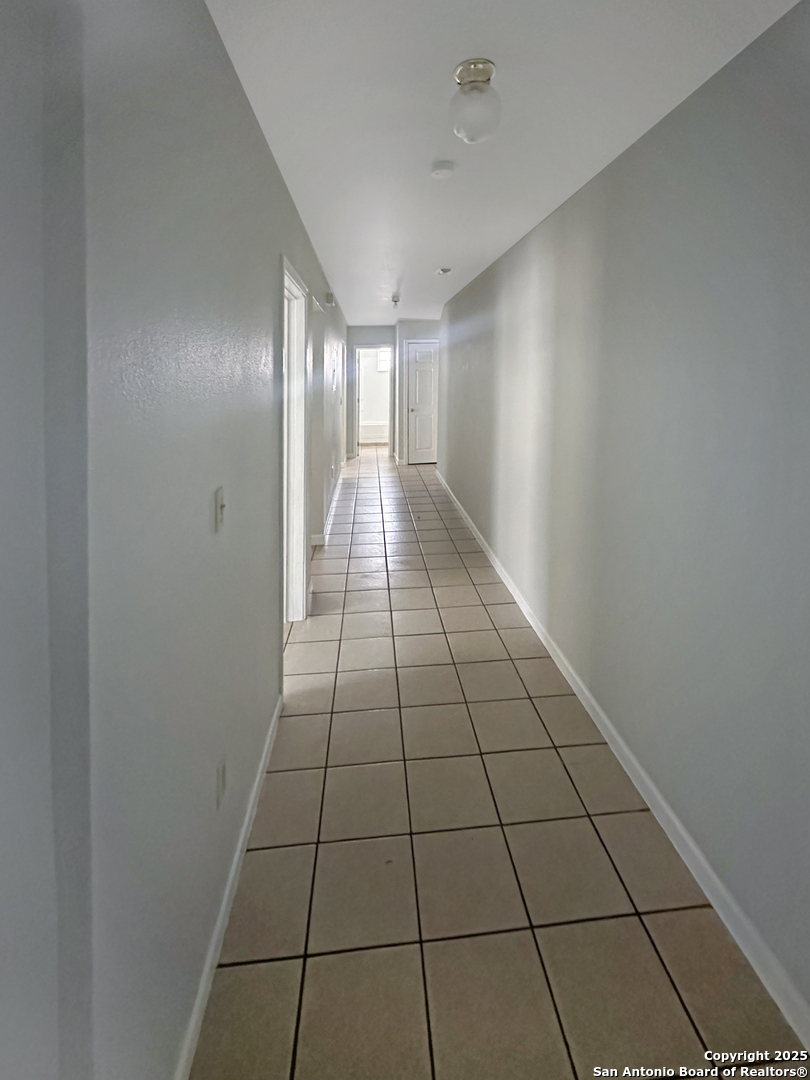 702 S Gevers 1