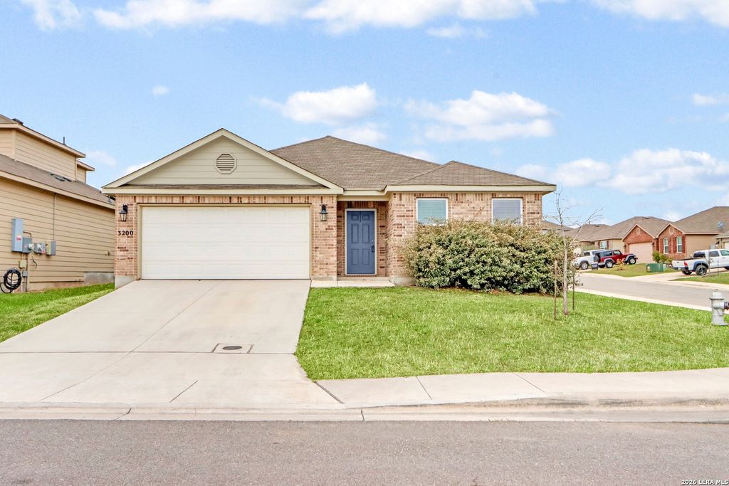 Photo of 3200 Broad View, Seguin, TX 78155 (MLS # 1952038)