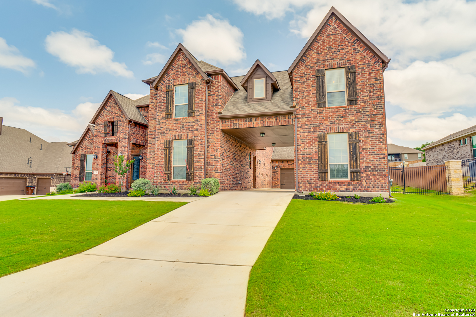 531 Lilly Bluff