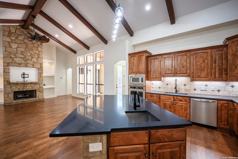 Tiny photo for 924 GRUENE SPG, New Braunfels, TX 78130 (MLS # 1969158)