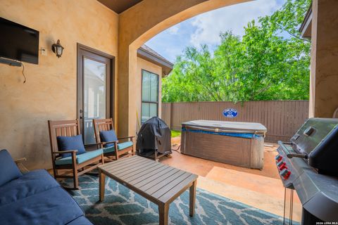 Tiny photo for 924 GRUENE SPG, New Braunfels, TX 78130 (MLS # 1969158)
